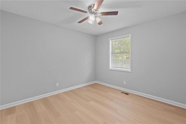 155 Bear Run Court, Chattahoochee Hills, GA 30268