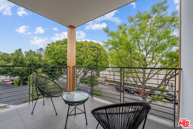 1221 N Detroit Street 1, West Hollywood, CA 90046
