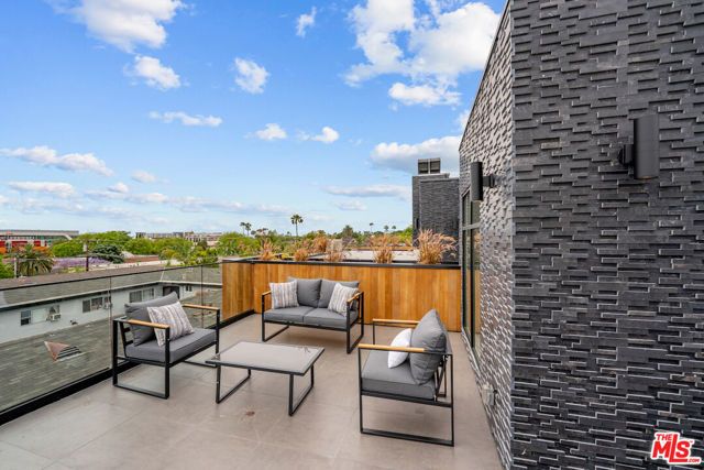 1221 N Detroit Street 1, West Hollywood, CA 90046