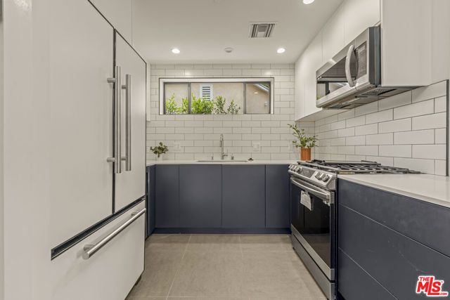 1221 N Detroit Street 1, West Hollywood, CA 90046