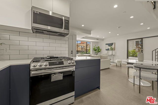 1221 N Detroit Street 1, West Hollywood, CA 90046