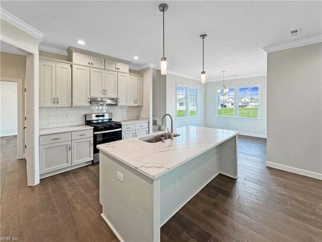 110 Yawl ST, Elizabeth City, NC 27909