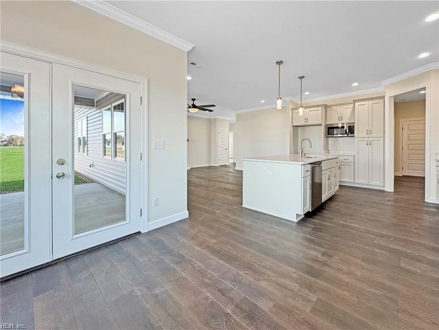 110 Yawl ST, Elizabeth City, NC 27909