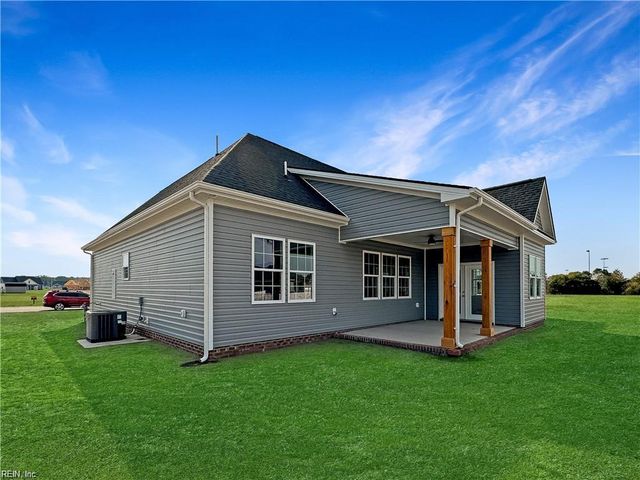 110 Yawl ST, Elizabeth City, NC 27909