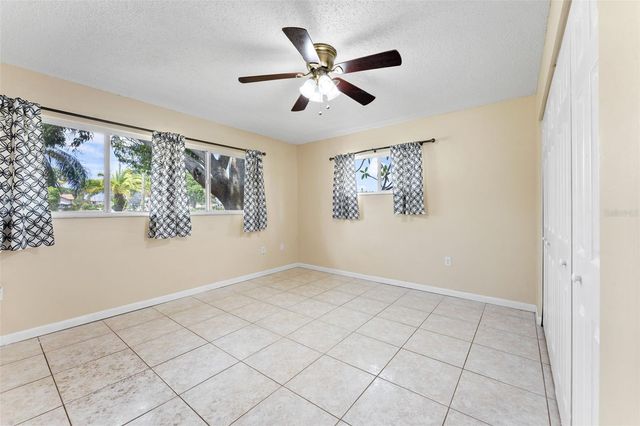 344 CROSSWINDS DRIVE, Palm Harbor, FL 34683