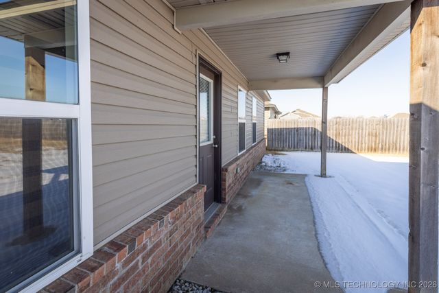 1208 E Richmond Street, Broken Arrow, OK 74012