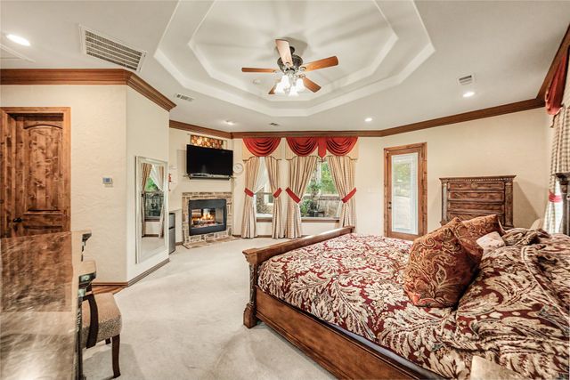 112 Diamond Rose Drive, Burleson, TX 76028