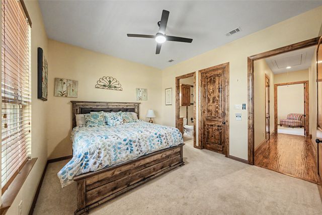 112 Diamond Rose Drive, Burleson, TX 76028