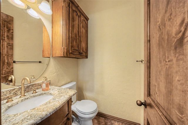 112 Diamond Rose Drive, Burleson, TX 76028