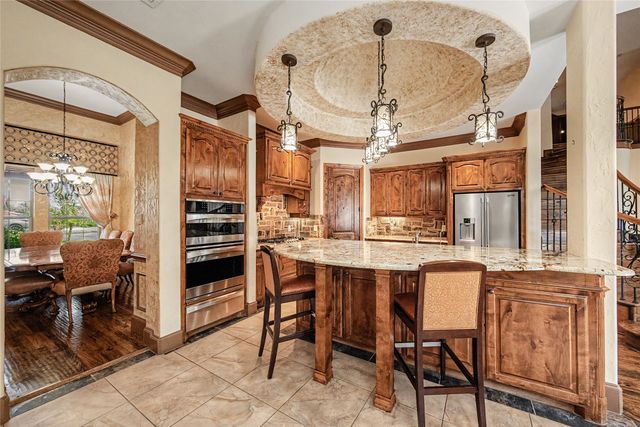 112 Diamond Rose Drive, Burleson, TX 76028
