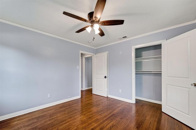 2231 Saxon Drive, Houston, TX 77018