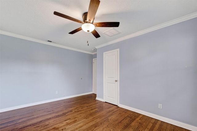 2231 Saxon Drive, Houston, TX 77018