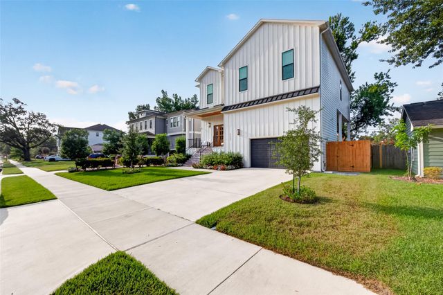 2231 Saxon Drive, Houston, TX 77018
