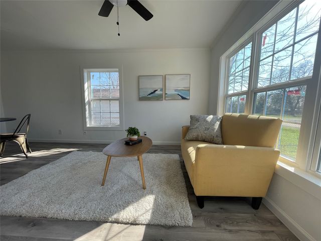 1305 Hobson Avenue, Mckinney, TX 75069