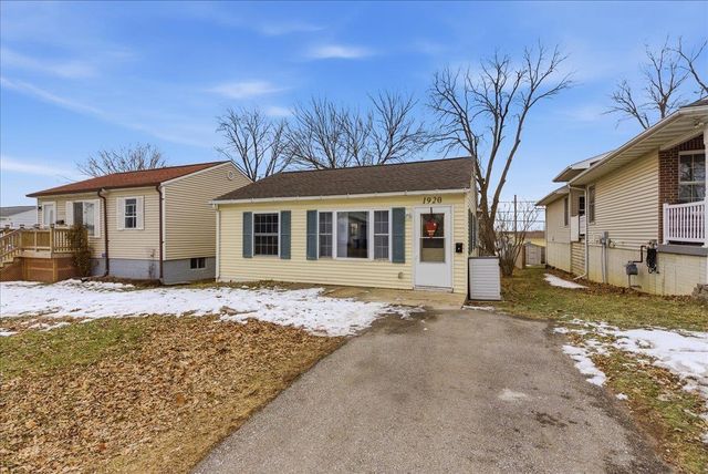 1920 Locke Avenue, Waterloo, IA 50702