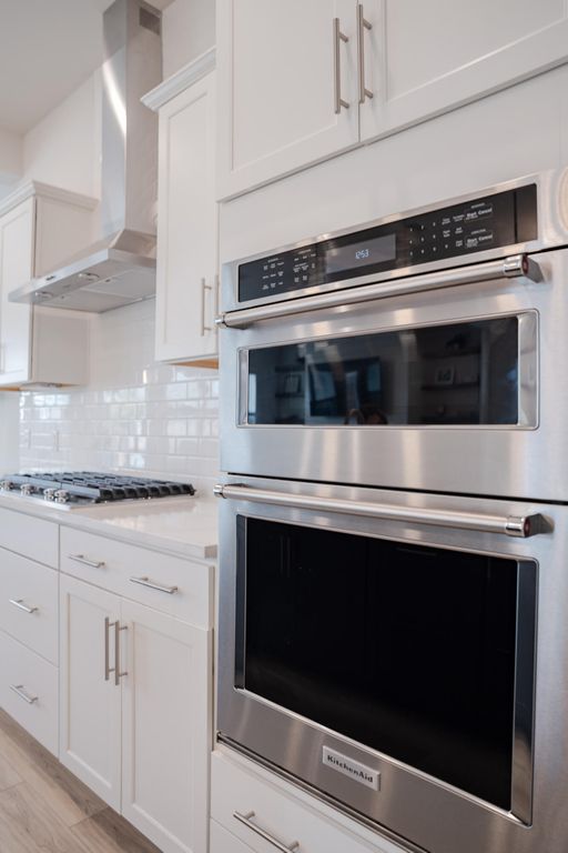 Image 15 of property listing at 4111 Collins Drive, Charleston, SC 29414