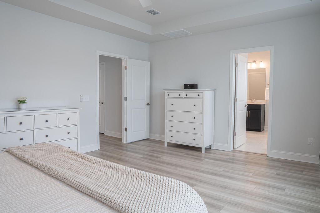 Image 46 of property listing at 4111 Collins Drive, Charleston, SC 29414