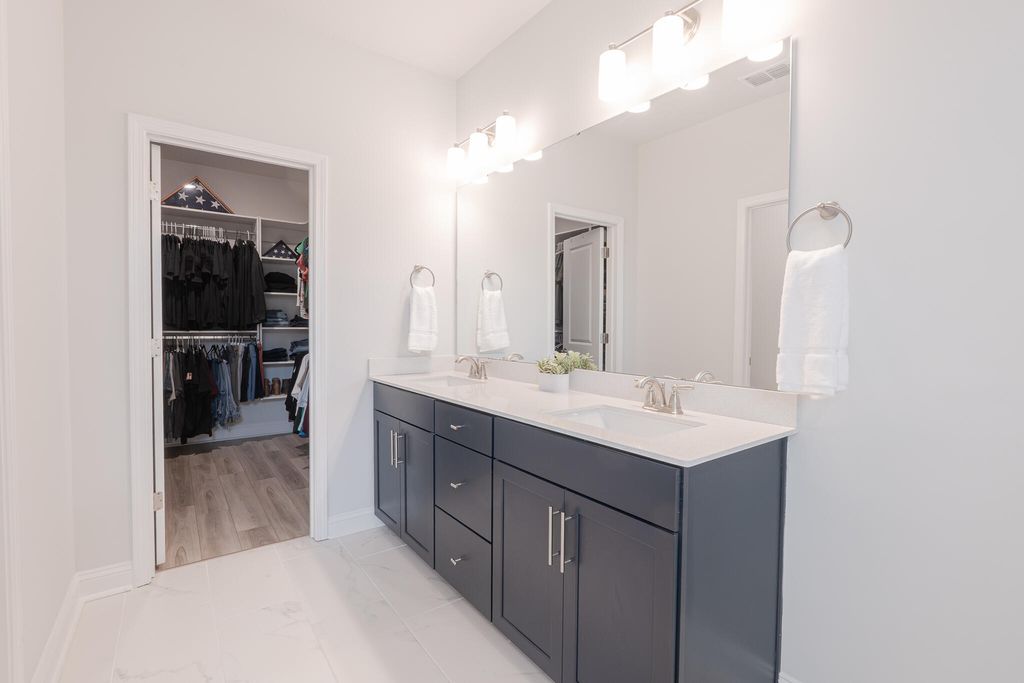 Image 50 of property listing at 4111 Collins Drive, Charleston, SC 29414