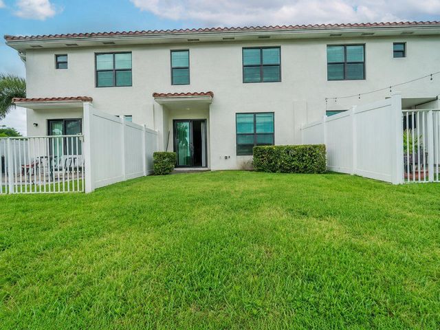 2004 Sugar Maple Drive, Riviera Beach, FL 33410