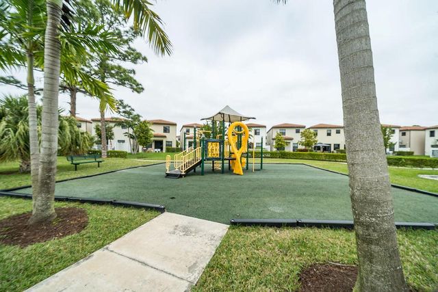 2004 Sugar Maple Drive, Riviera Beach, FL 33410