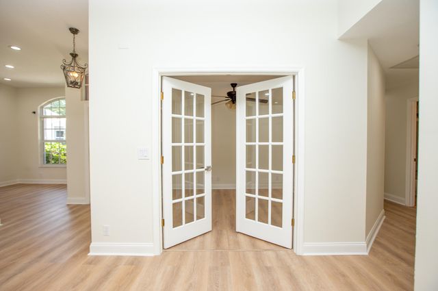 10821 La Salinas Circle, Boca Raton, FL 33428