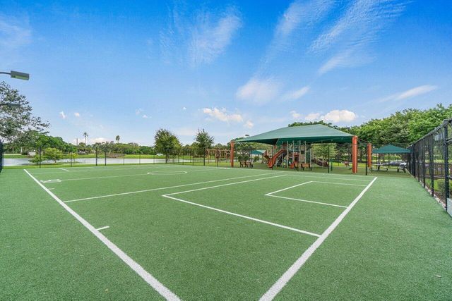 10821 La Salinas Circle, Boca Raton, FL 33428