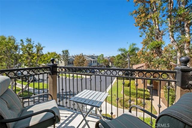 35 Viburnum Way, Ladera Ranch, CA 92694