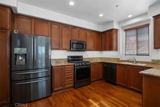 35 Viburnum Way, Ladera Ranch, CA 92694