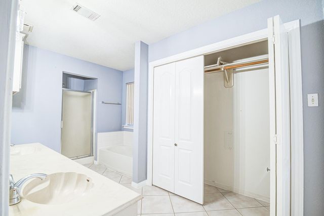 1145 Westglen Drive, Alvin, TX 77511