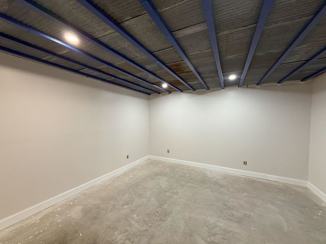 4412 N Turner Lane, Salina, KS 67401