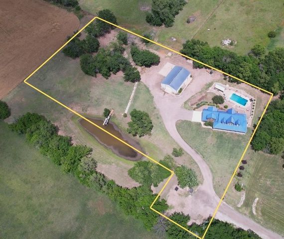 4412 N Turner Lane, Salina, KS 67401