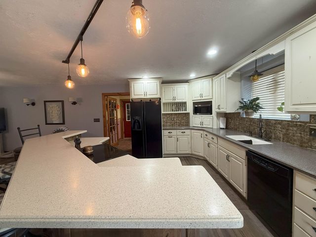 4412 N Turner Lane, Salina, KS 67401