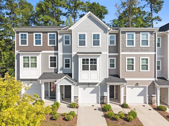 2512 Laurel Valley Way, Raleigh, NC 27604