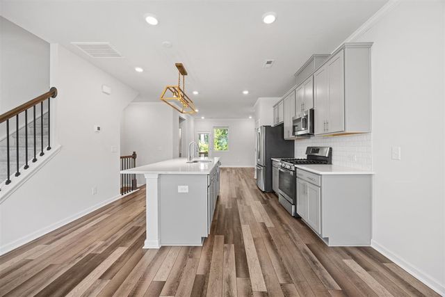 2512 Laurel Valley Way, Raleigh, NC 27604