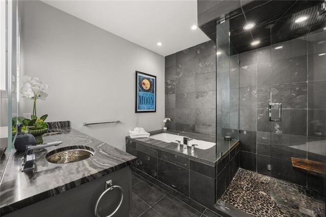 2671 Colgan Court SE, Atlanta, GA 30317