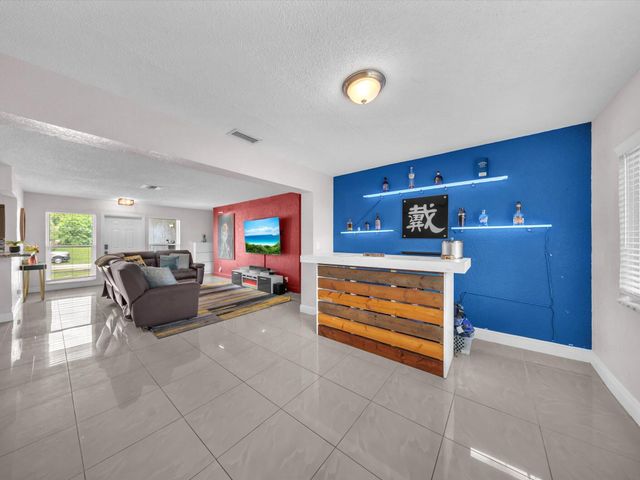 431 SW 29th Avenue, Fort Lauderdale, FL 33312