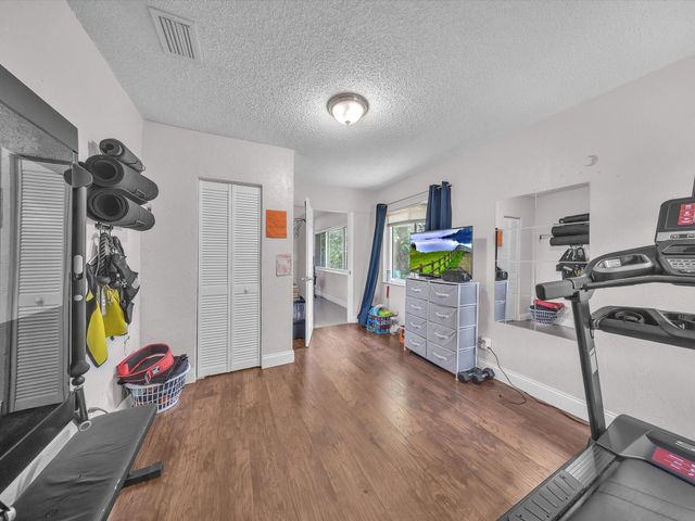 431 SW 29th Avenue, Fort Lauderdale, FL 33312