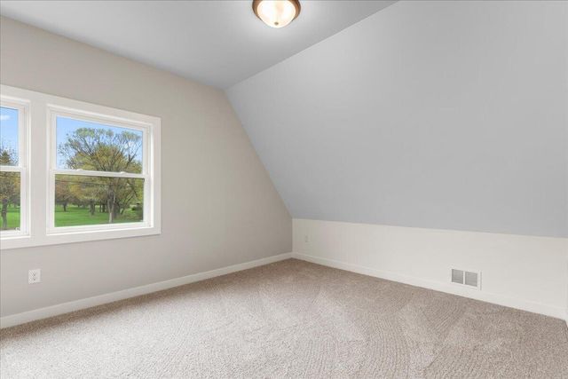 2185 Newark DRIVE, West Bend, WI 53090