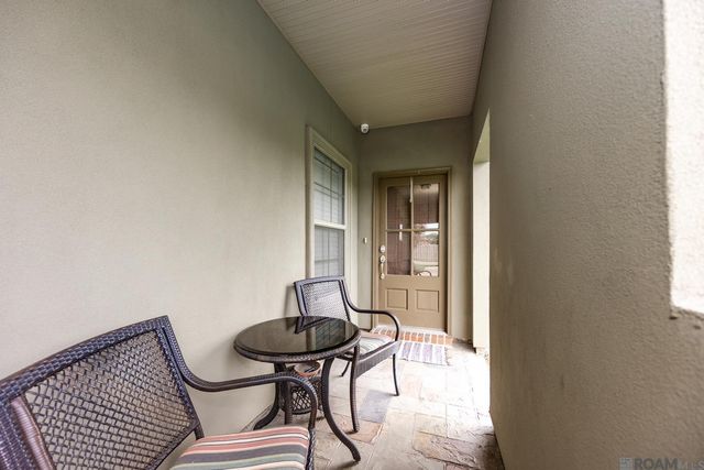 4242 Home Place Dr, Addis, LA 70710
