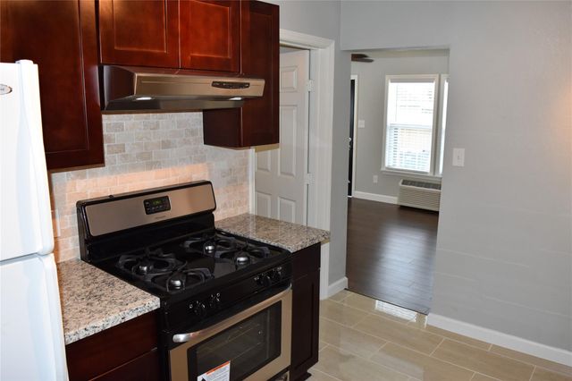 1517 W 12th Street 1517, Houston, TX 77008
