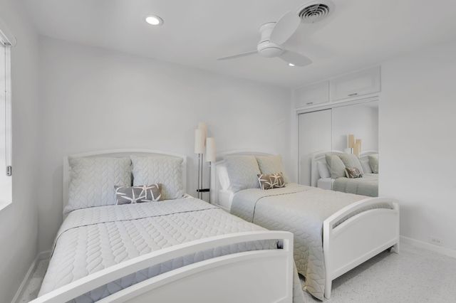 1012 Langer Way, Delray Beach, FL 33483