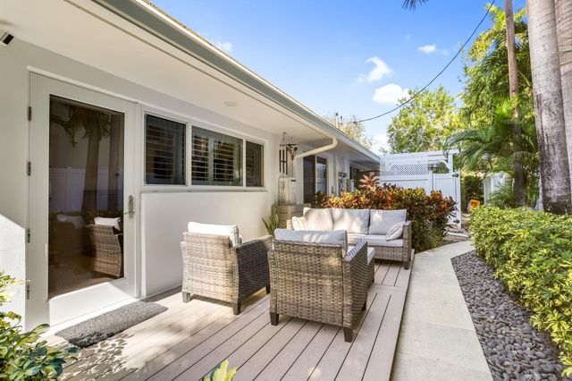 1012 Langer Way, Delray Beach, FL 33483