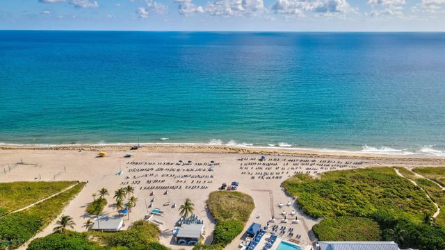 1012 Langer Way, Delray Beach, FL 33483