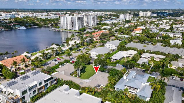 1012 Langer Way, Delray Beach, FL 33483