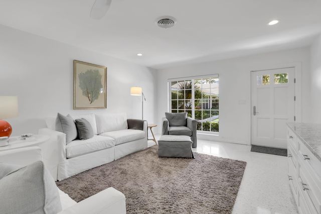 1012 Langer Way, Delray Beach, FL 33483