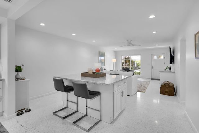 1012 Langer Way, Delray Beach, FL 33483