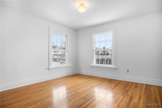 24 Admiral Road, Buffalo, NY 14216