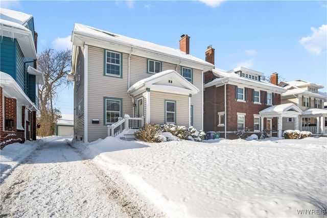 24 Admiral Road, Buffalo, NY 14216