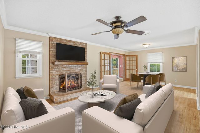 1 Hogan Court, Shallotte, NC 28470