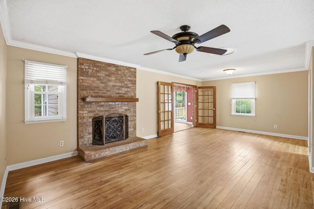 1 Hogan Court, Shallotte, NC 28470
